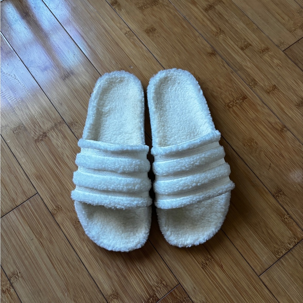 Adidas Cozy White Fuzzy Slippers